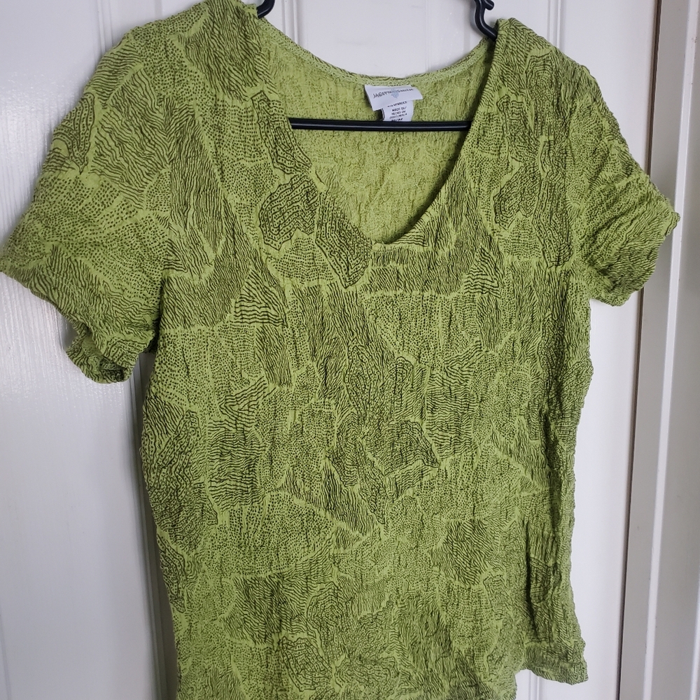 Jaclyn Smith Crinkle Top stretch Short Sleeve Green Pattern‎ Texture SZ:M